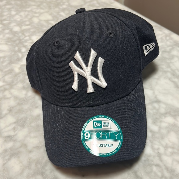 New Era Other New Era Velcro Yankee Hat Navy Blue Poshmark